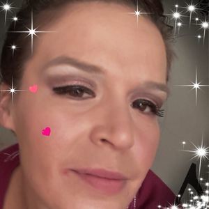 Meet your Posher, Deidra